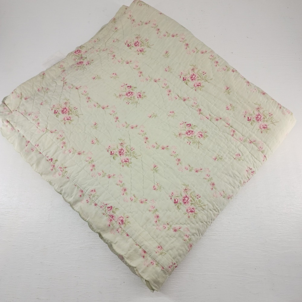 Simply Shabby Chic Full Queen Sage Green Pink Floral Rose Quilt Scalloped Edge